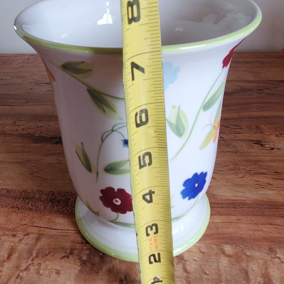 Emma bia floral vase - Picture 10 of 13